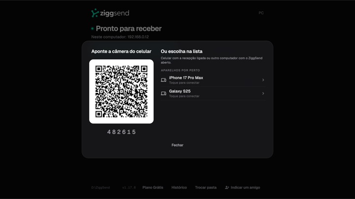 Tela do Windows: “Conectar celular ou computador” com o QR à esquerda e a lista “Aparelhos por perto” à direita
