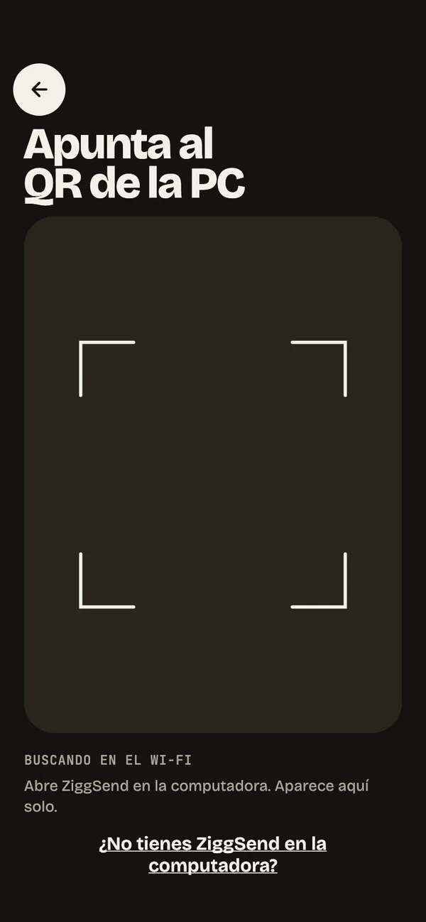 Paso 2: Apunta al QR. Abre ZiggSend en la computadora y apunta la cámara al código QR.
